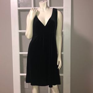 💫 3 for 30 💫 Crushed Velvet Little Black D…